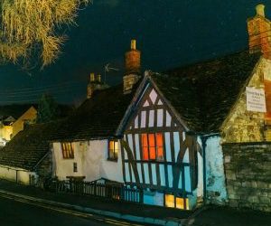 Oldest pub in England to feature in new Channel 4 TV series